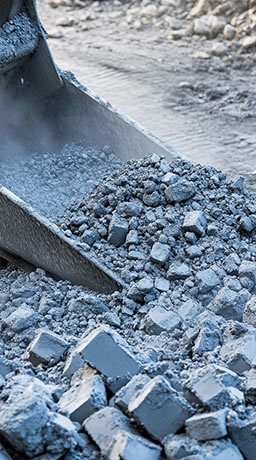 耐材之鄉(xiāng)，原材料充足